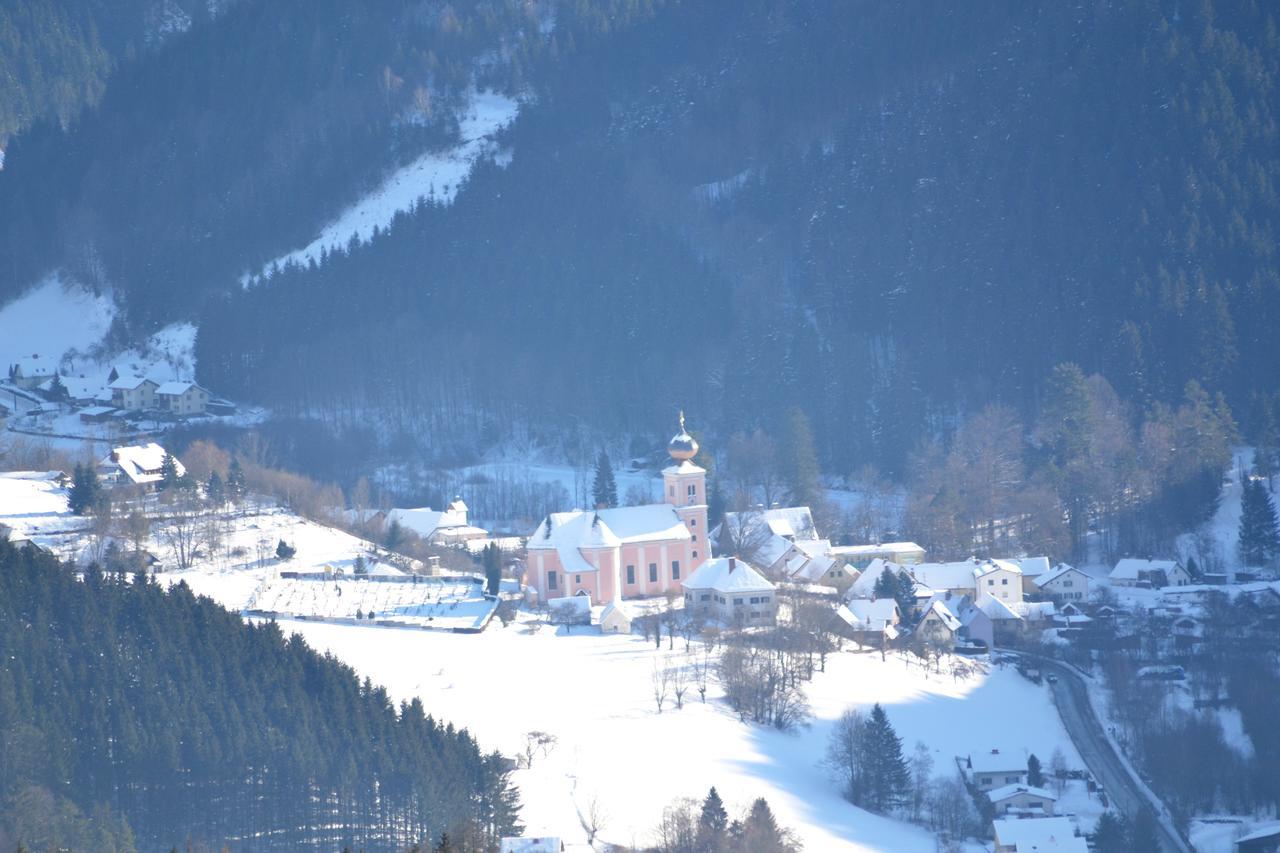 Gasthof Oberer Gesslbauer Stanz Im Murztal Luaran gambar